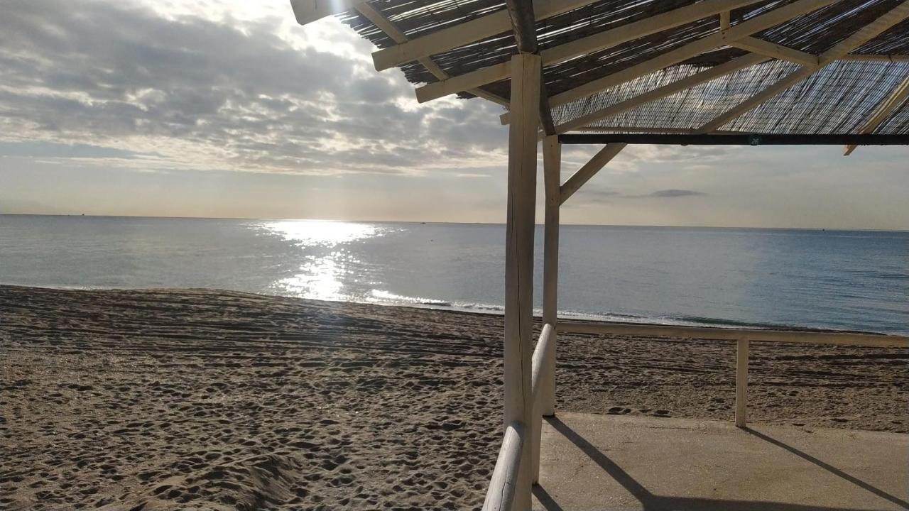 דירות פואנגירולה Apartamento Molino De Viento מראה חיצוני תמונה